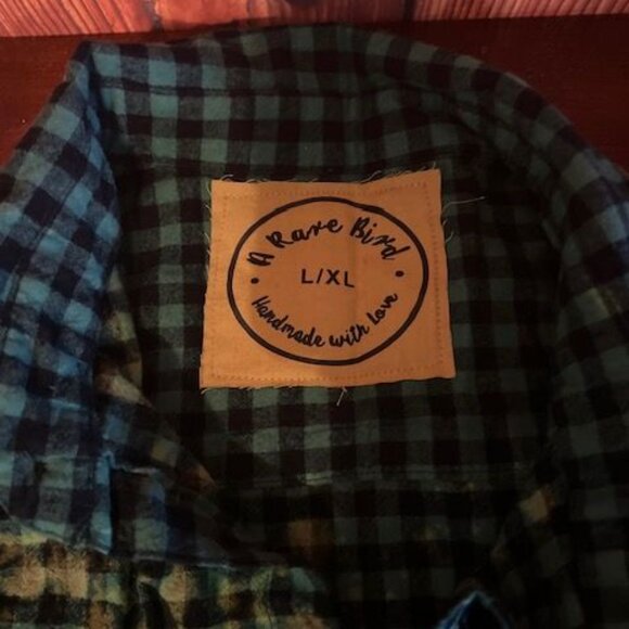 A Rare Bird Handmade Cotton Plaid Shirt With Santa Design tie dye bleached - Picture 5 of 8